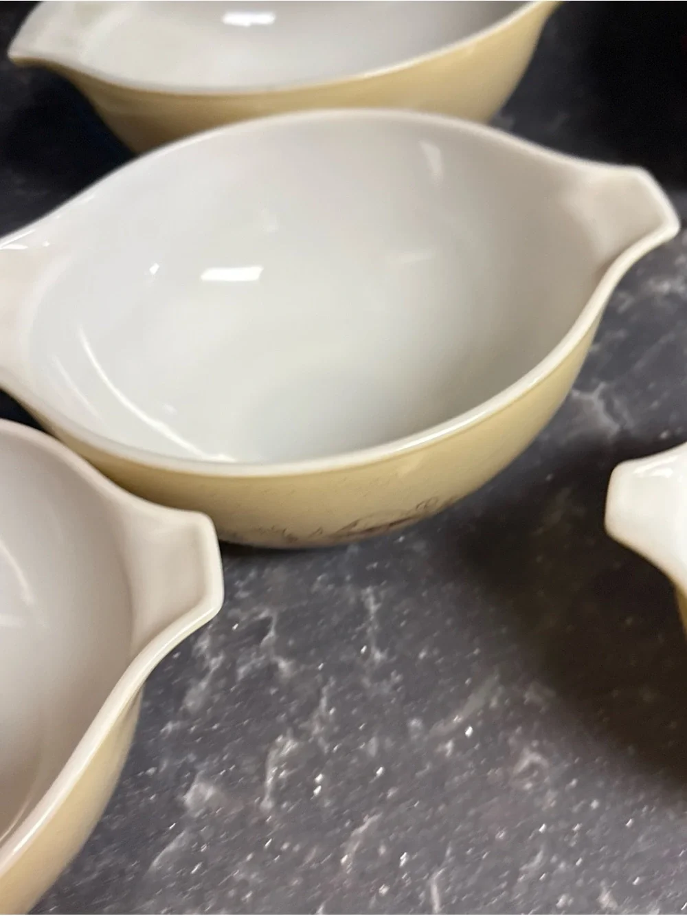 Pyrex this vintage